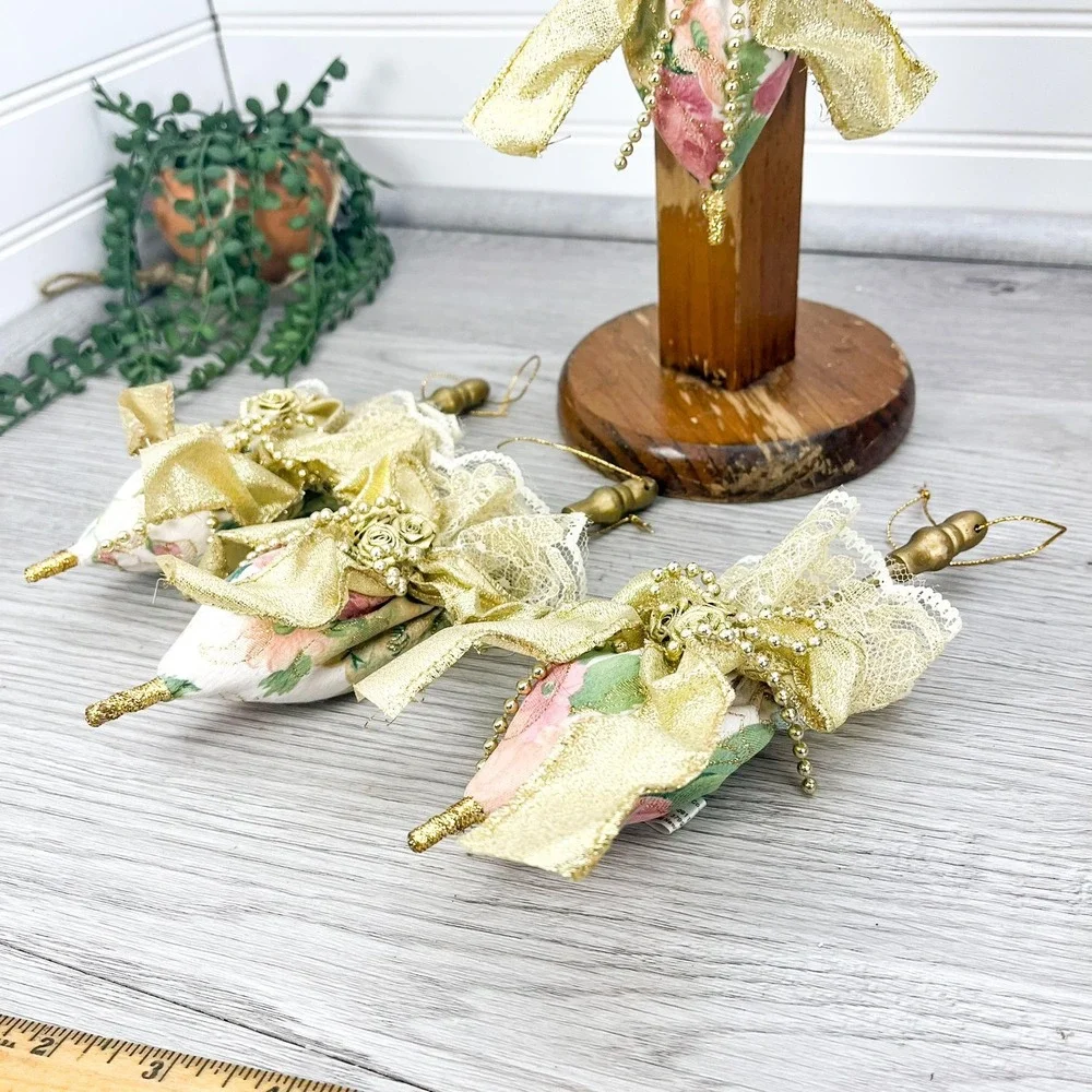 Vintage Floral‎ Christmas Ornaments: Shabby Chic Cottagecore Decor, Set of 4